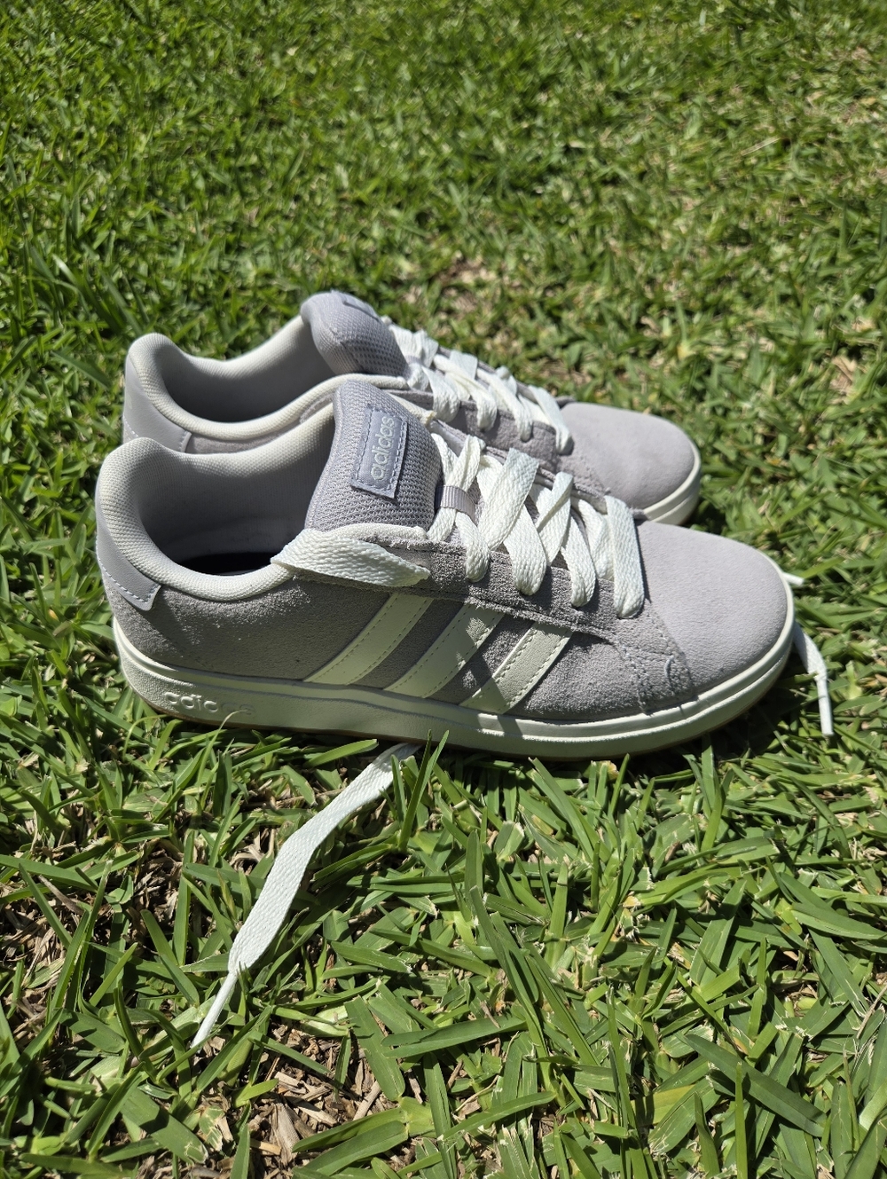 Grand Court 00s Shoes